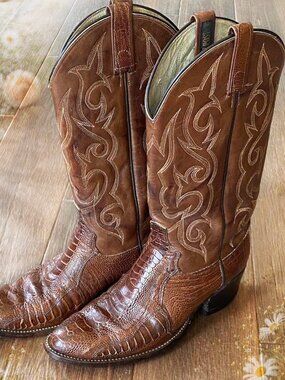 Dan Post Vintage Brown Leather Cowboy Boots - Men's 8 / Women's 9.5-10